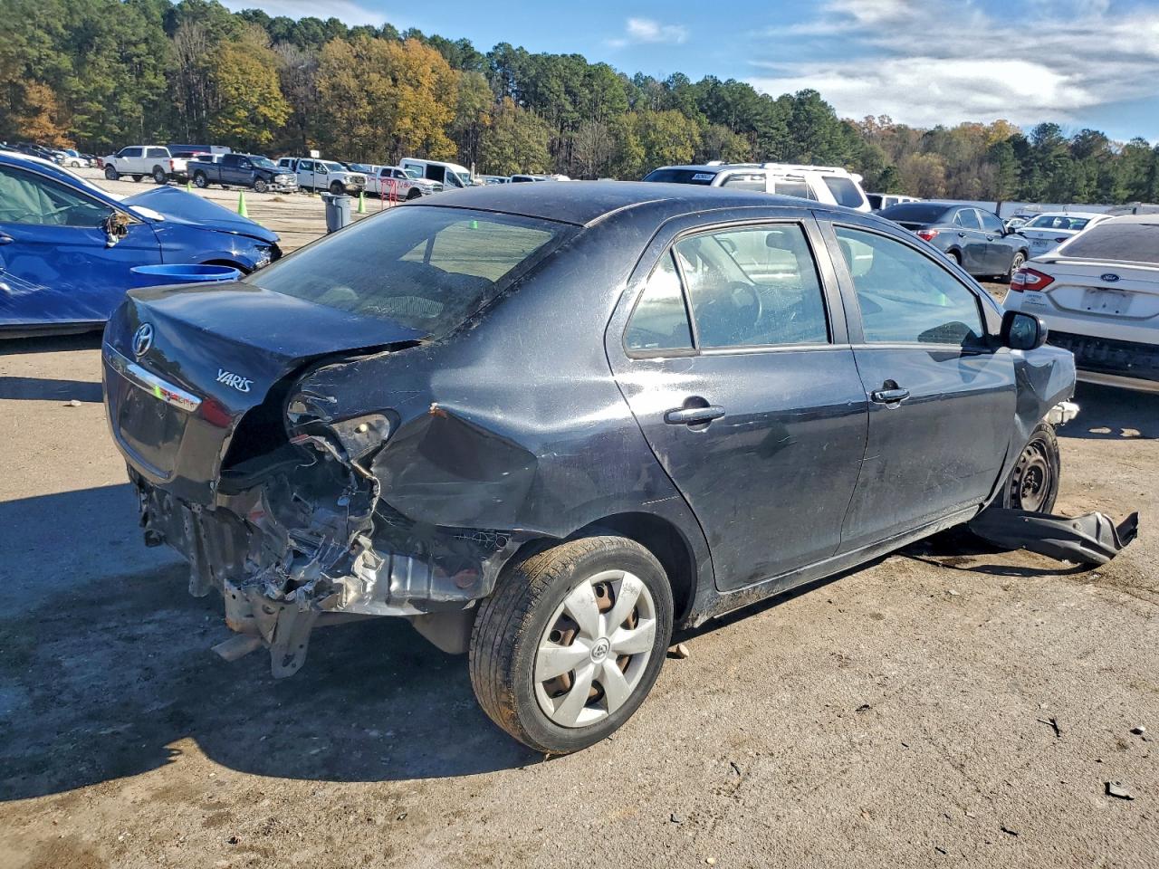 2008 TOYOTA YARIS photo 3