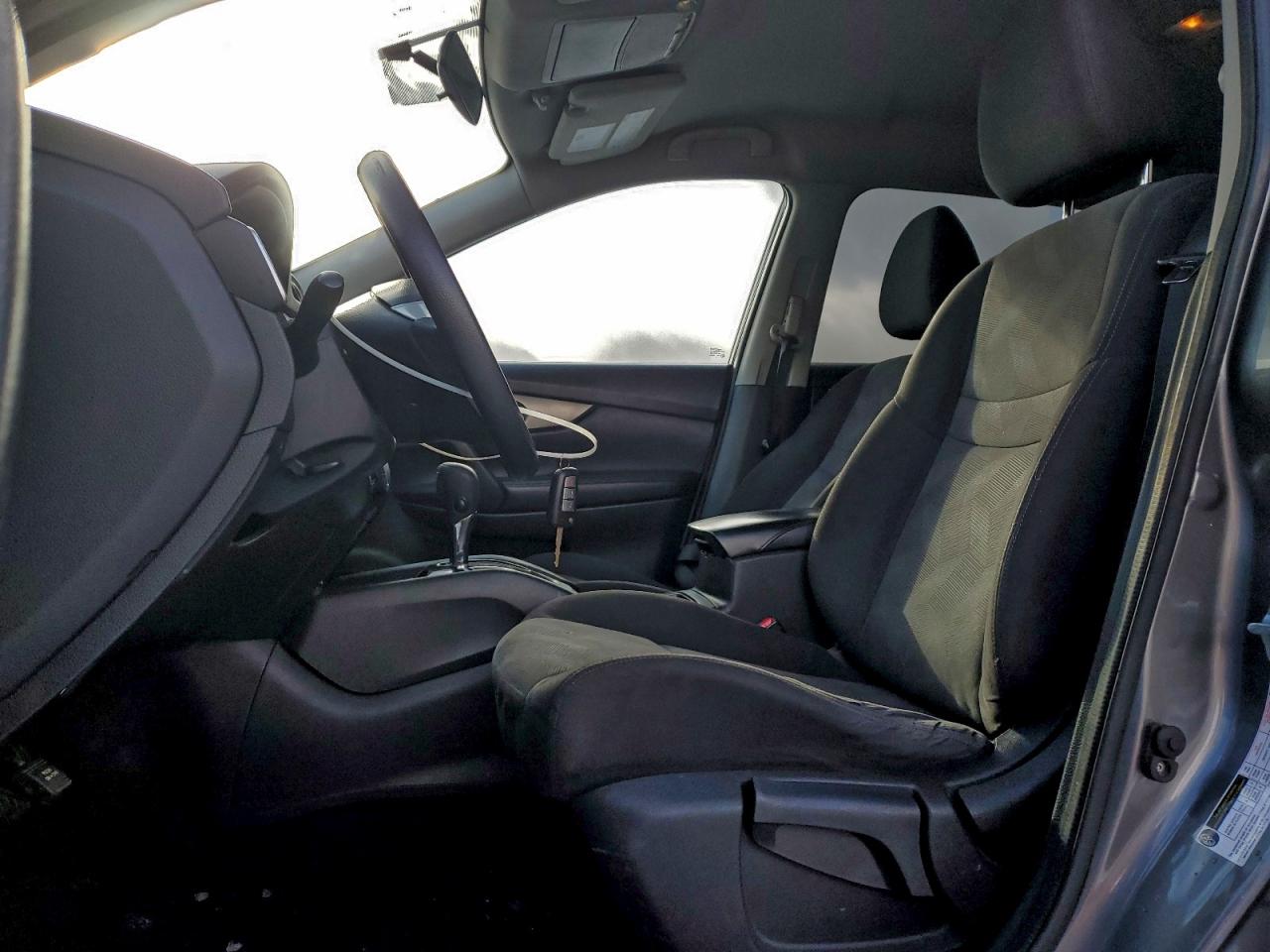 2016 NISSAN ROGUE S photo 7