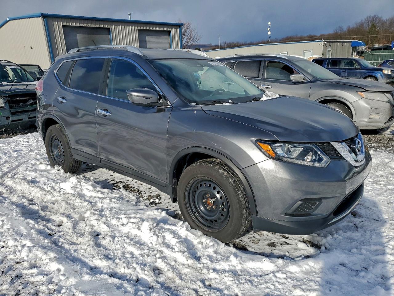 2016 NISSAN ROGUE S photo 4