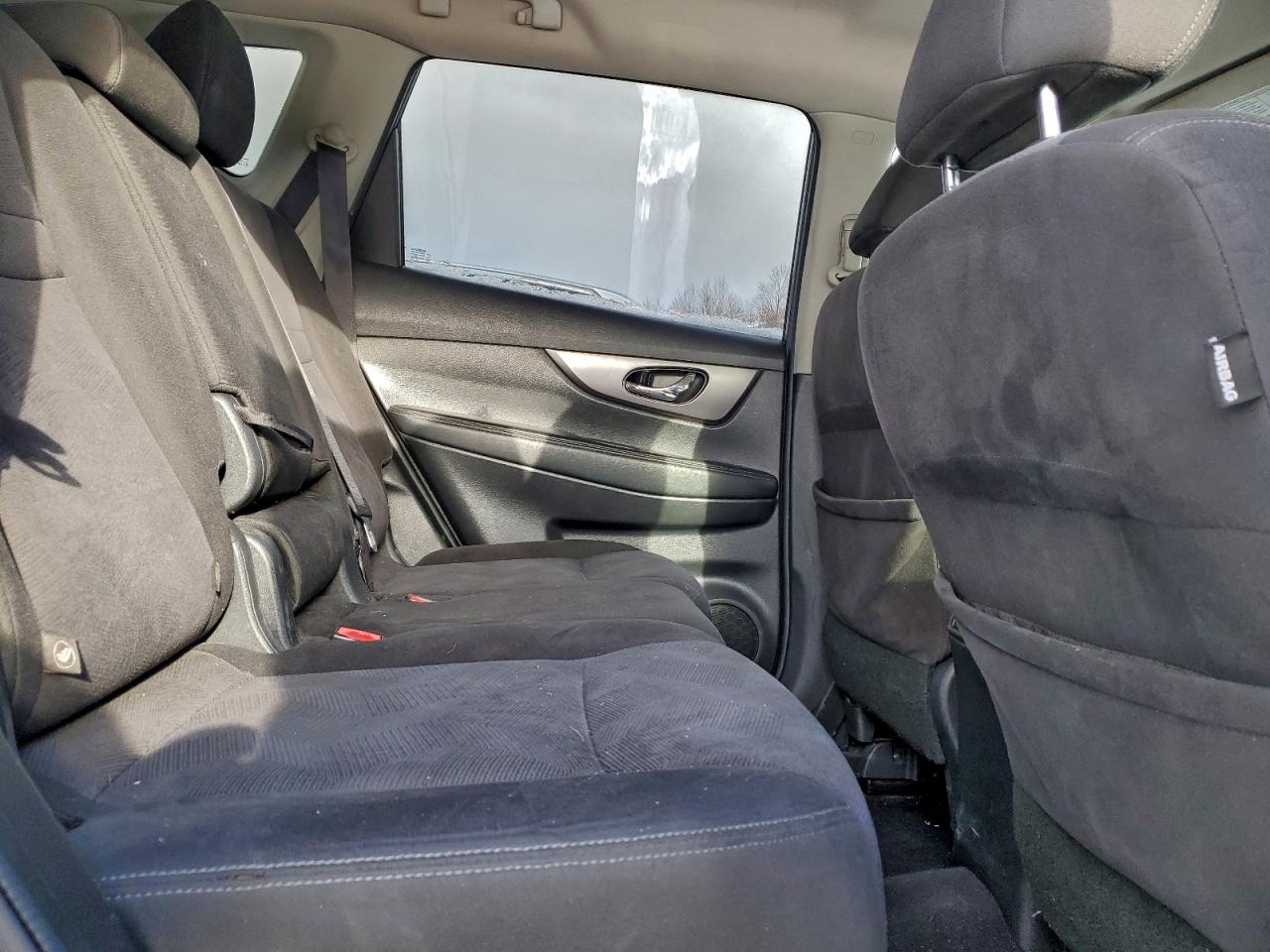 2016 NISSAN ROGUE S photo 10