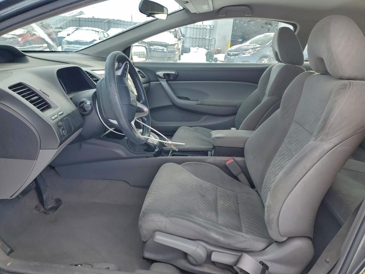2010 HONDA CIVIC LX photo 7