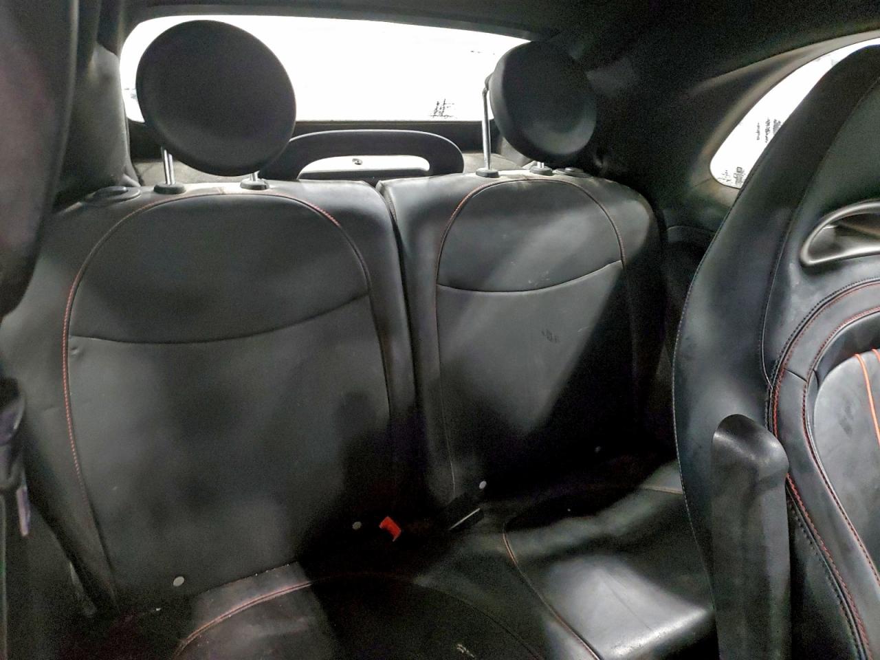 2014 FIAT 500 photo 10