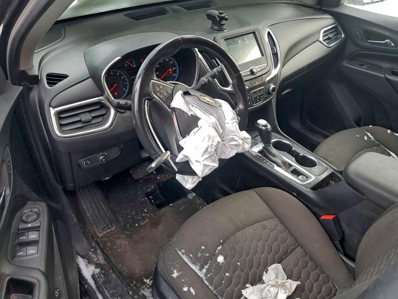 2018 CHEVROLET EQUINOX photo 8