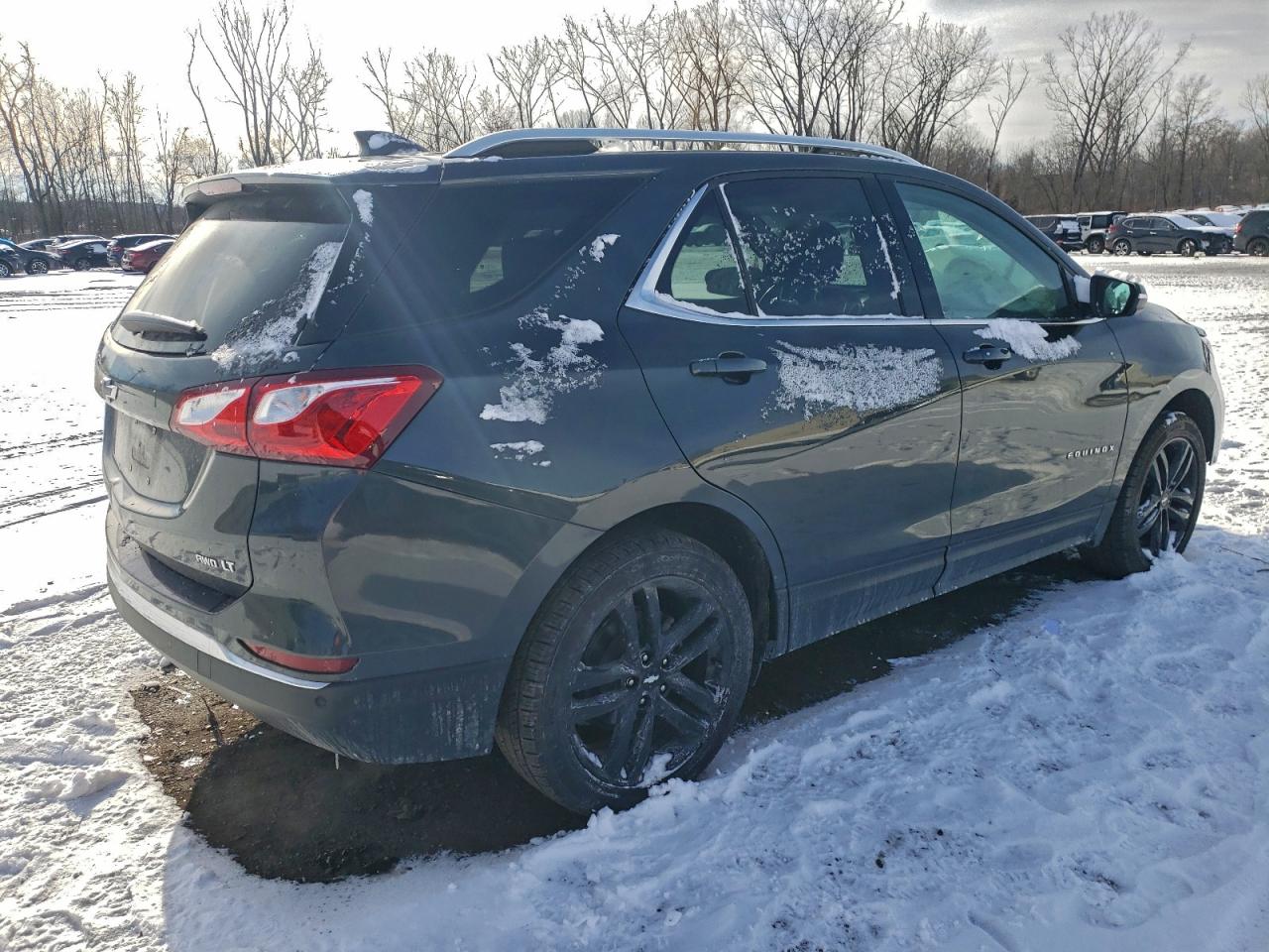 2020 CHEVROLET EQUINOX LT photo 3