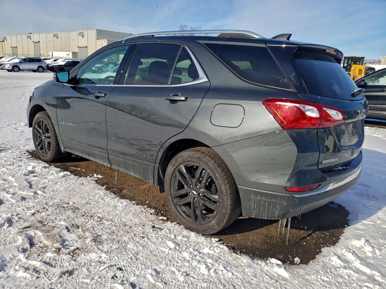 2020 CHEVROLET EQUINOX LT photo 2
