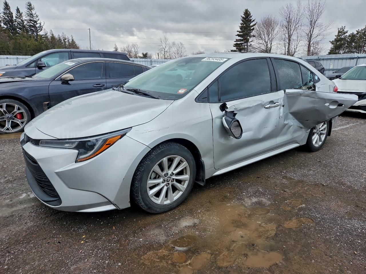 2023 TOYOTA COROLLA