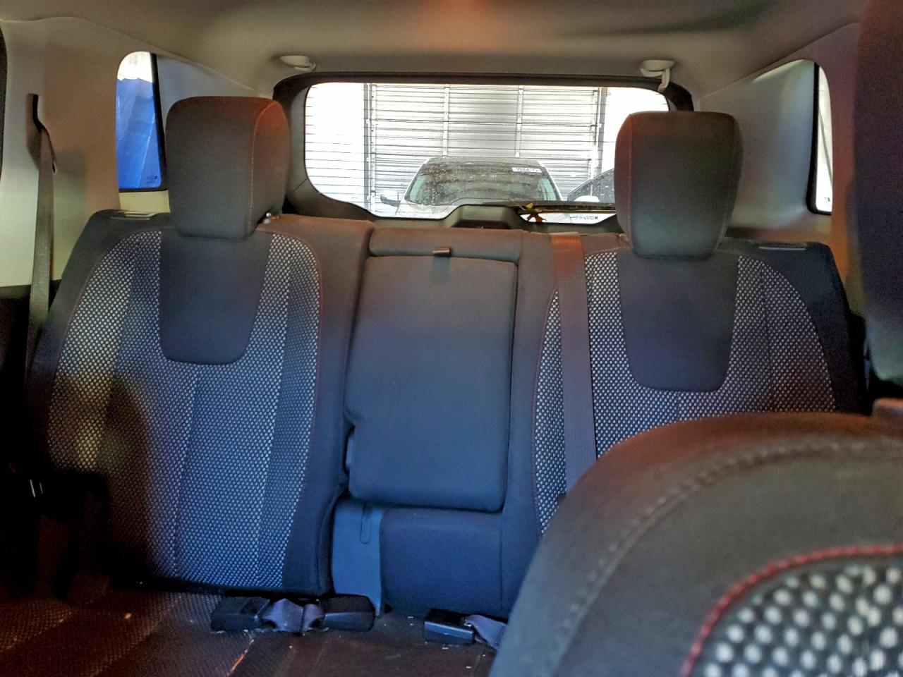 2017 GMC TERRAIN SLE photo 10