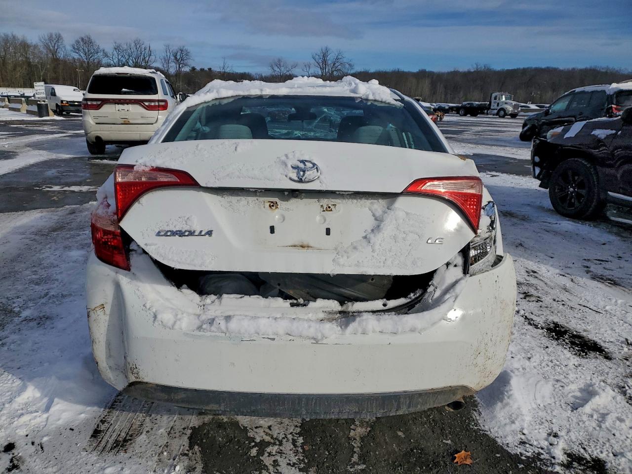 2017 TOYOTA COROLLA L photo 6