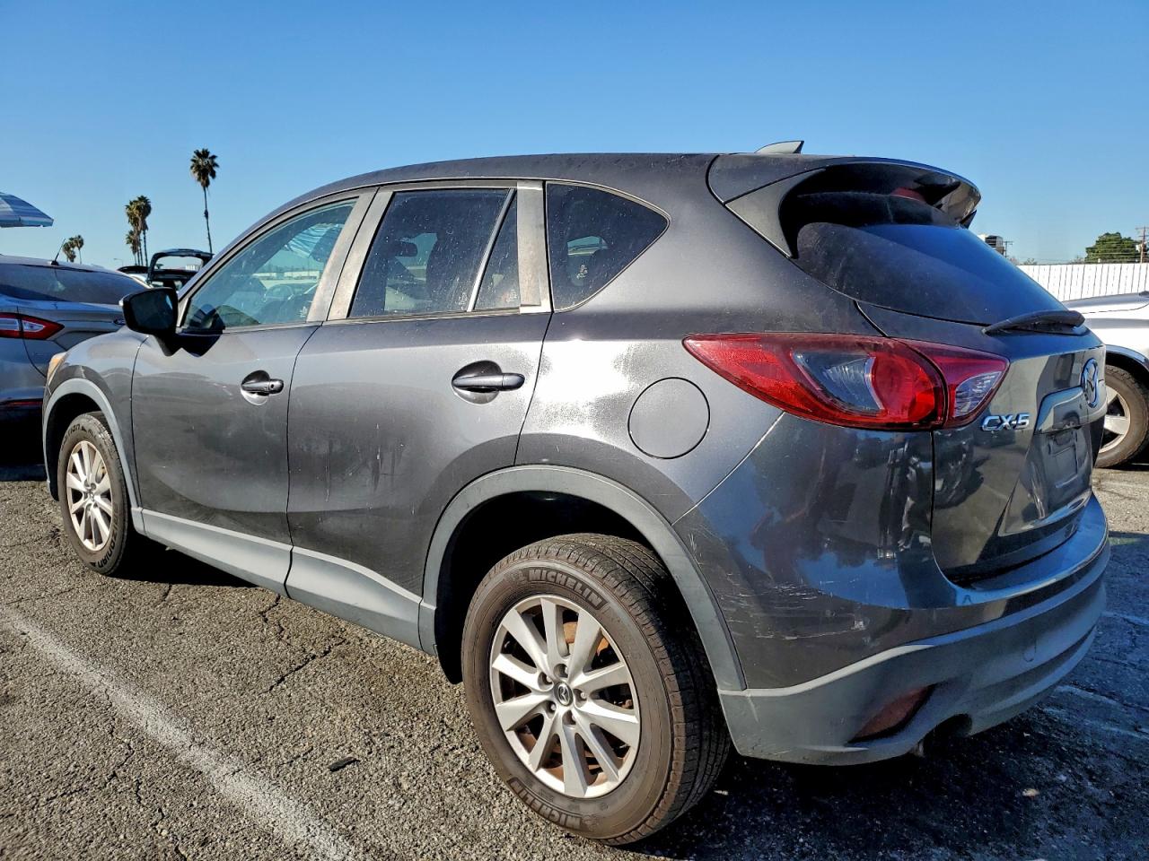 2015 MAZDA CX-5 TOURING photo 2