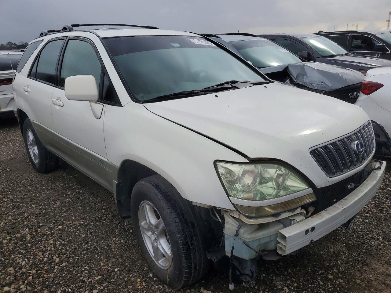 2002 LEXUS RX 300 photo 4