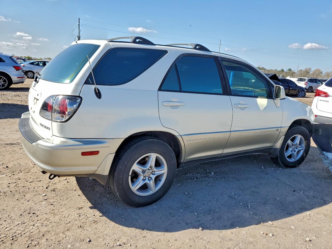 2002 LEXUS RX 300 photo 3
