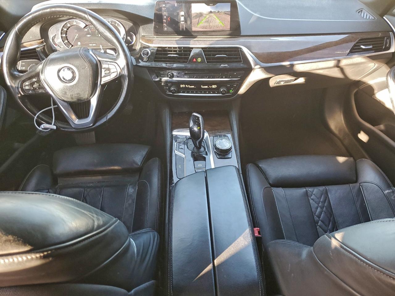 2019 BMW 530 I photo 8