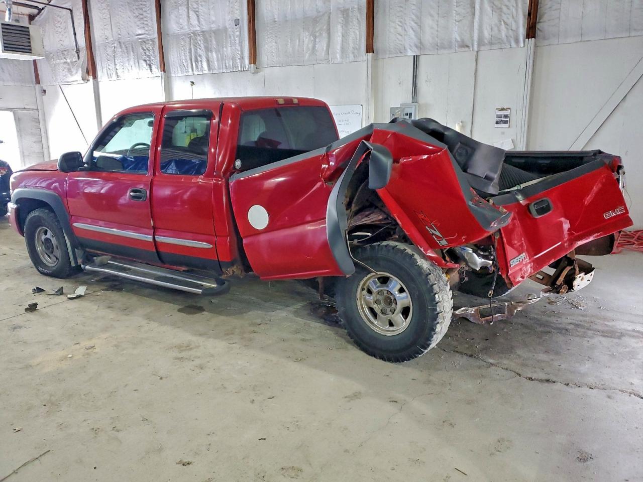 2003 GMC NEW SIERRA K1500 photo 2