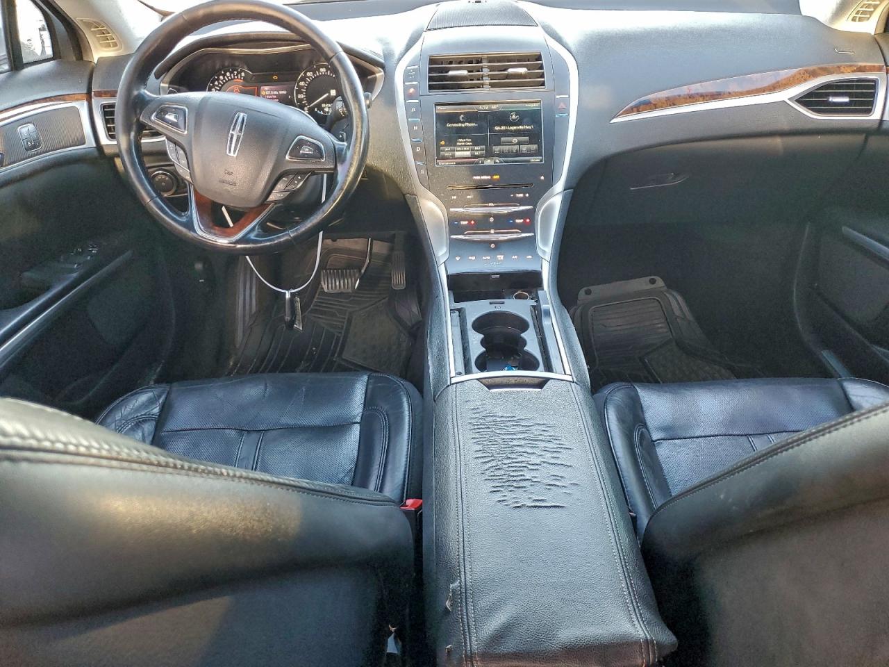 2015 LINCOLN MKZ photo 8