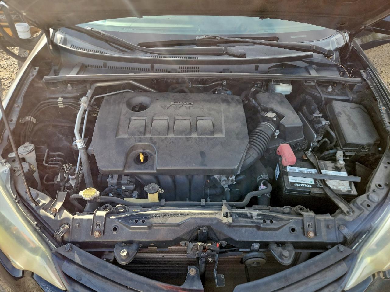 2014 TOYOTA COROLLA L photo 11