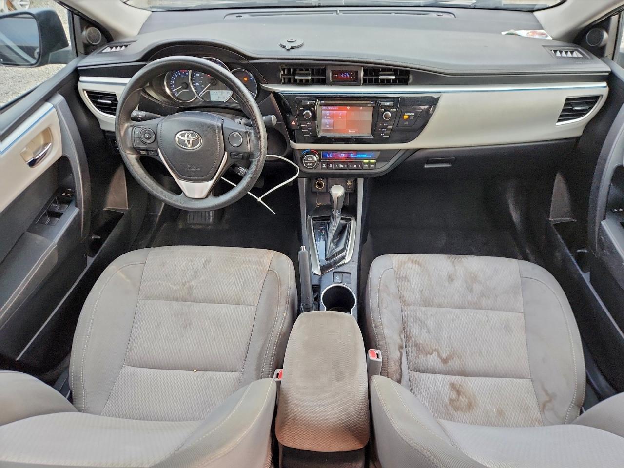 2014 TOYOTA COROLLA L photo 8