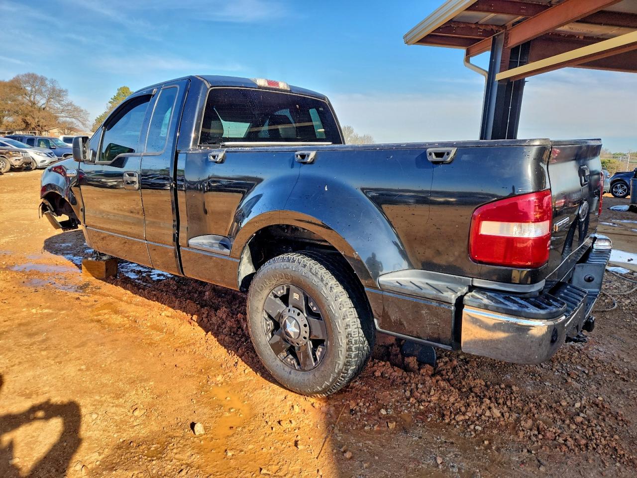 2004 FORD F150 photo 2