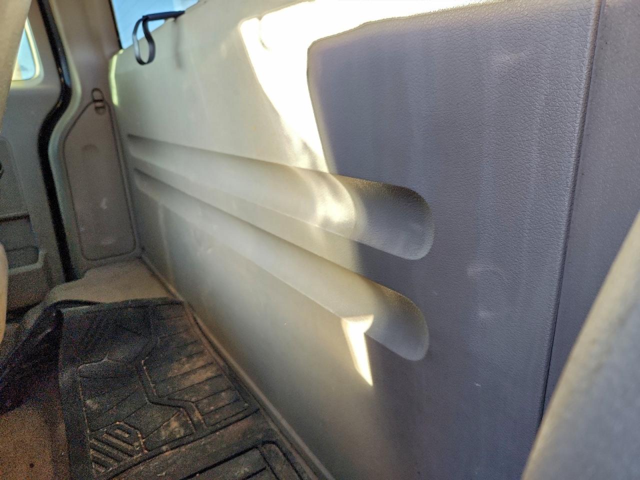 2004 FORD F150 photo 10