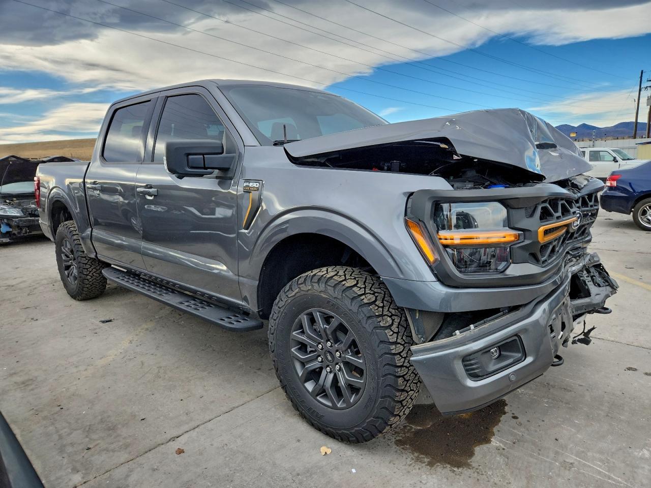 2024 FORD F150 TREMOR photo 4