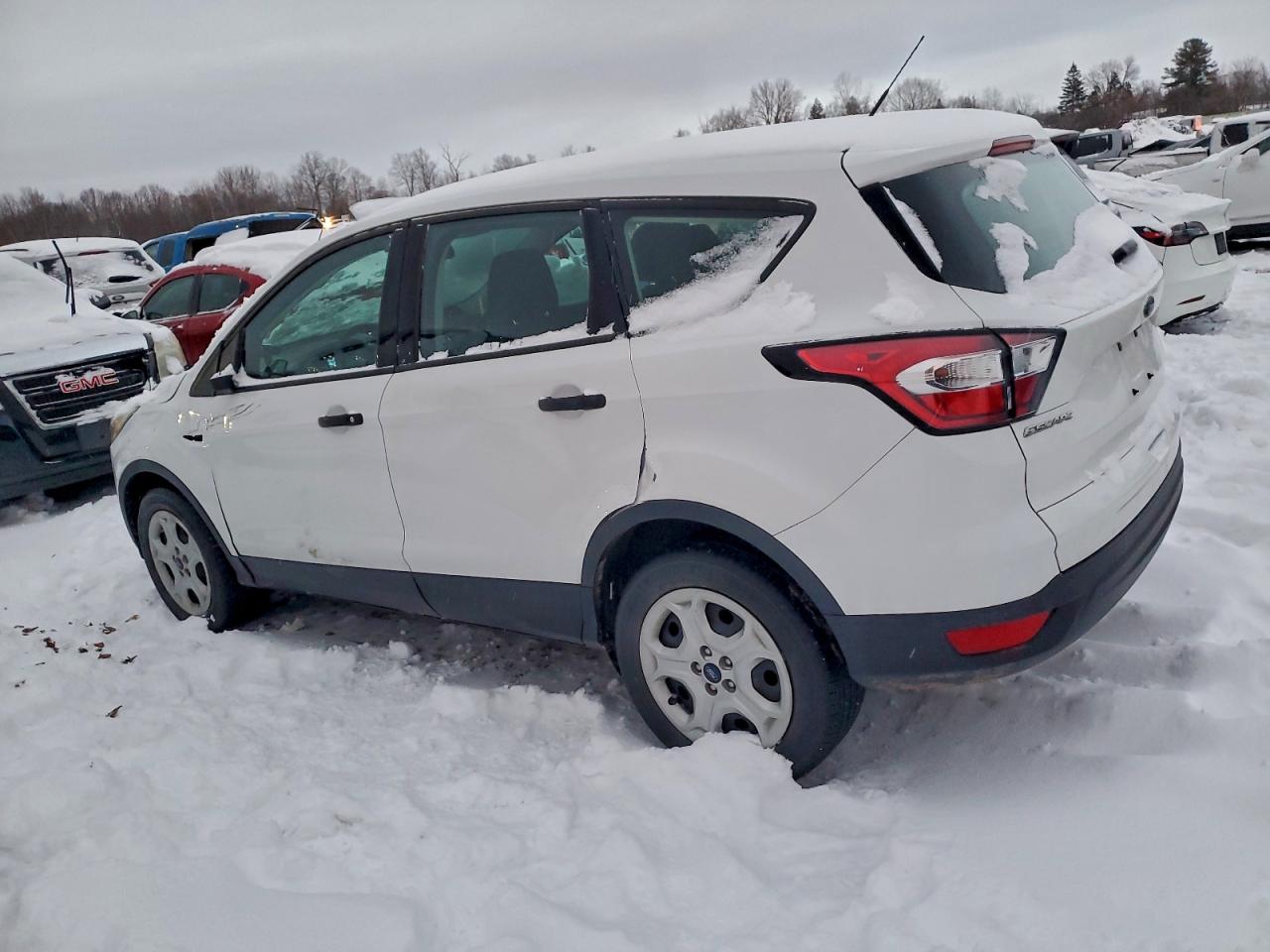 2017 FORD ESCAPE S photo 2