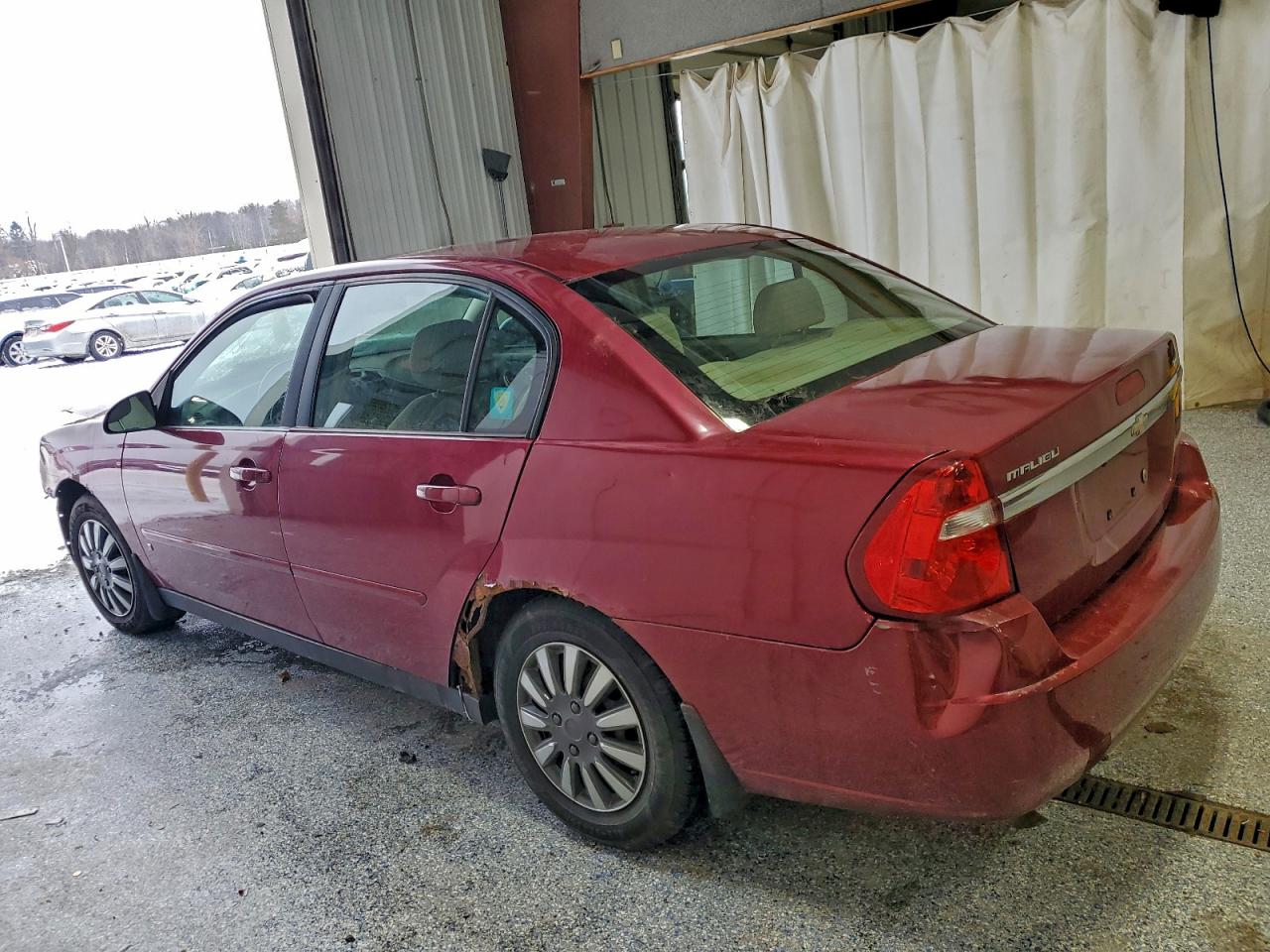 2007 CHEVROLET MALIBU LS photo 2