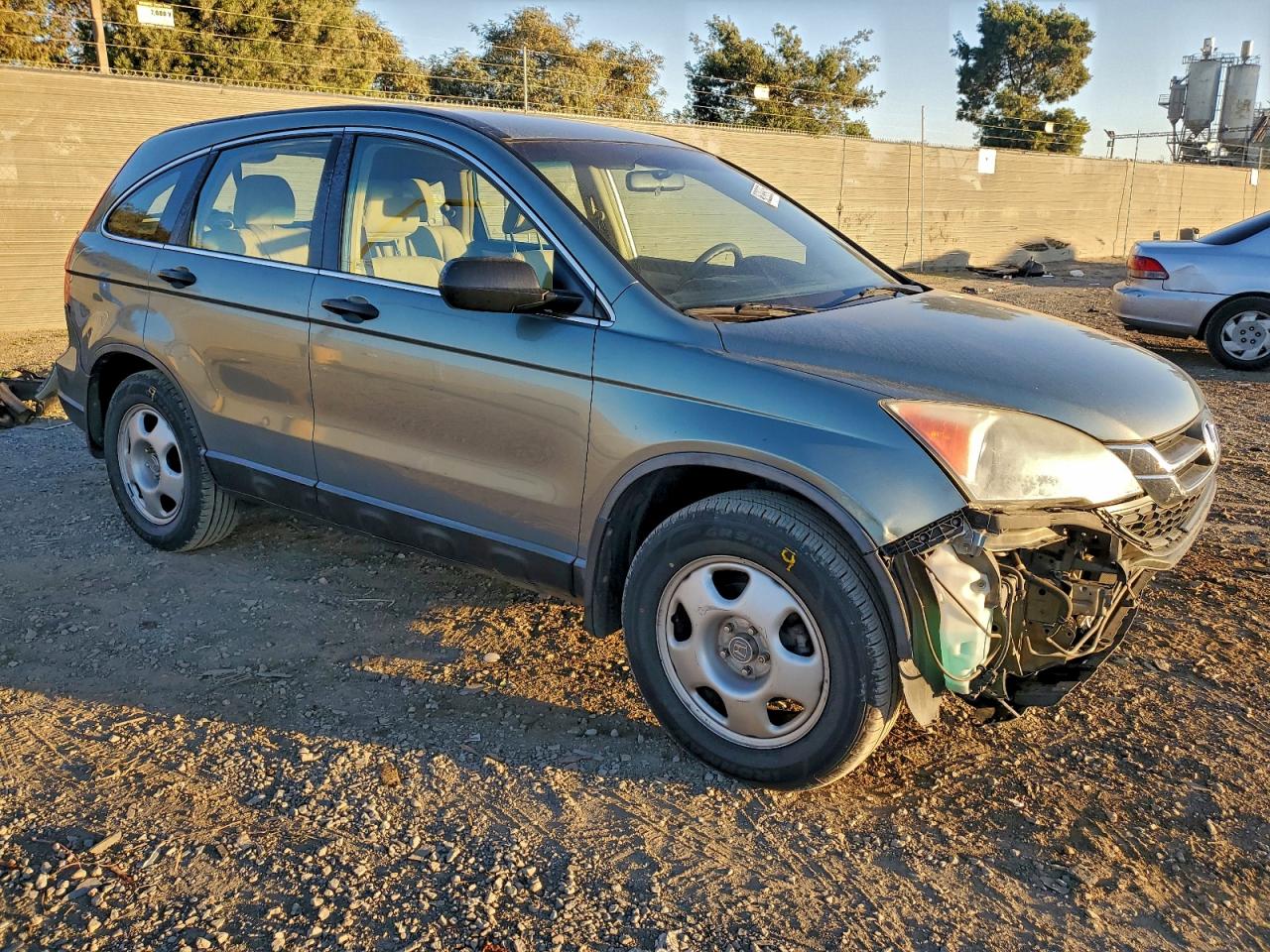 2011 HONDA CR-V LX photo 4