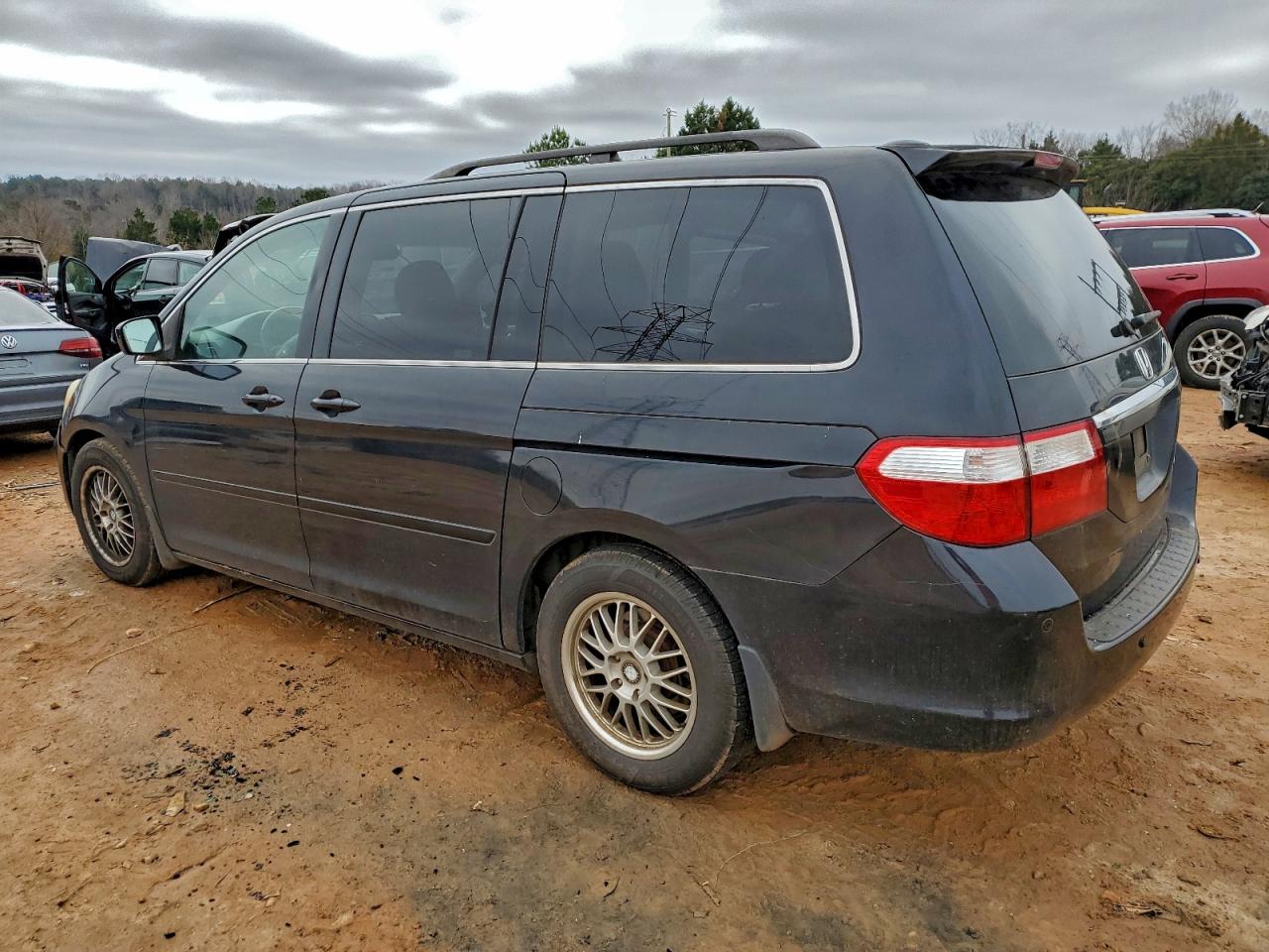 2005 HONDA ODYSSEY TOURING photo 2