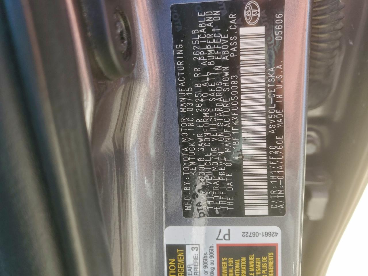 2015 TOYOTA CAMRY LE photo 13