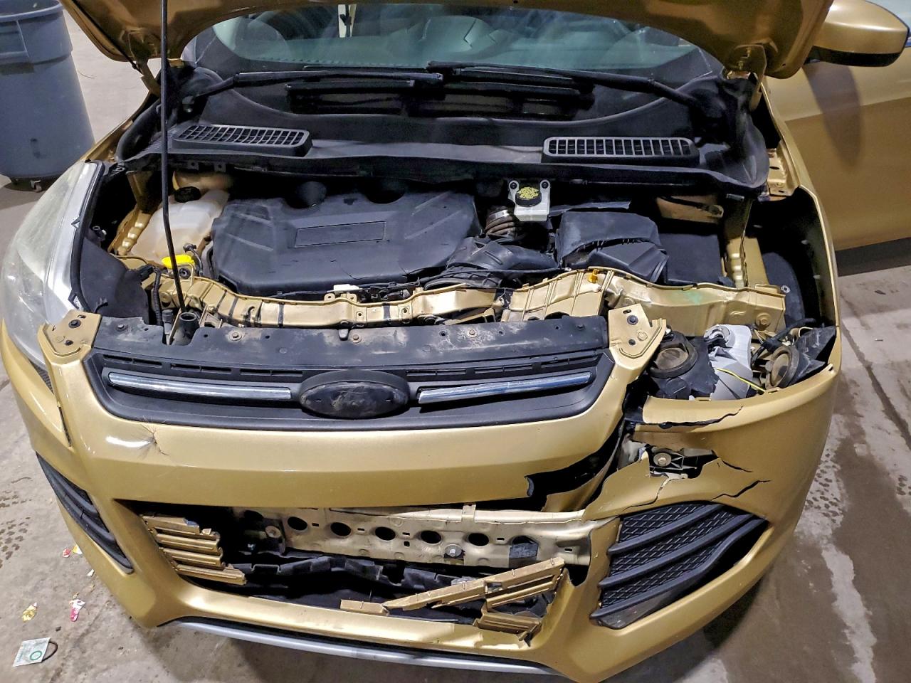 2015 FORD ESCAPE SE photo 12
