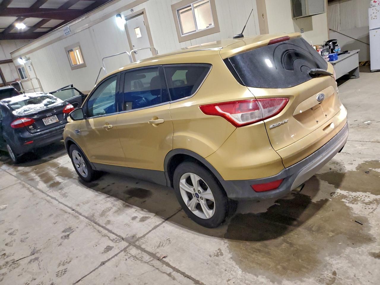 2015 FORD ESCAPE SE photo 2