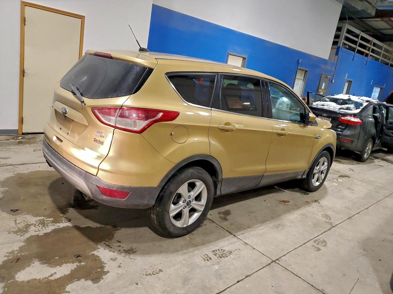 2015 FORD ESCAPE SE photo 3