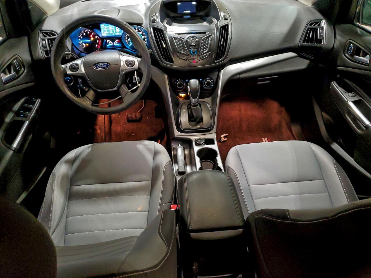 2015 FORD ESCAPE SE photo 8