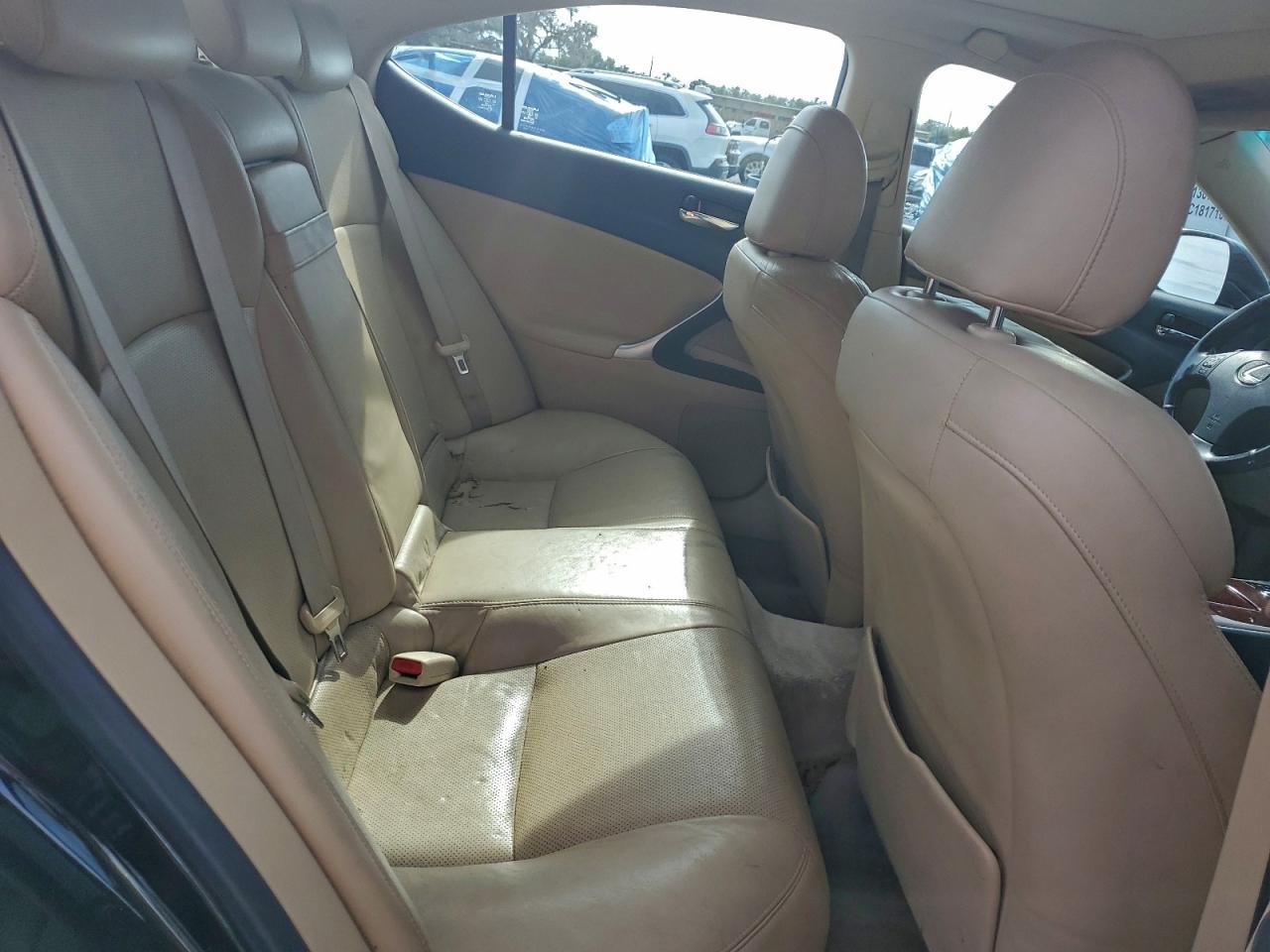 2006 LEXUS IS 350 photo 10