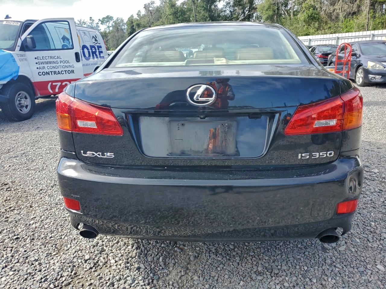 2006 LEXUS IS 350 photo 6