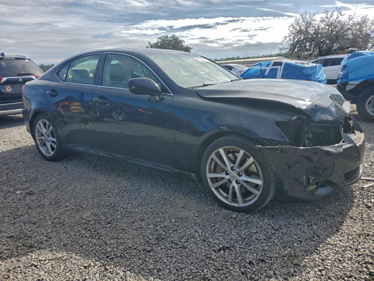 2006 LEXUS IS 350 photo 4