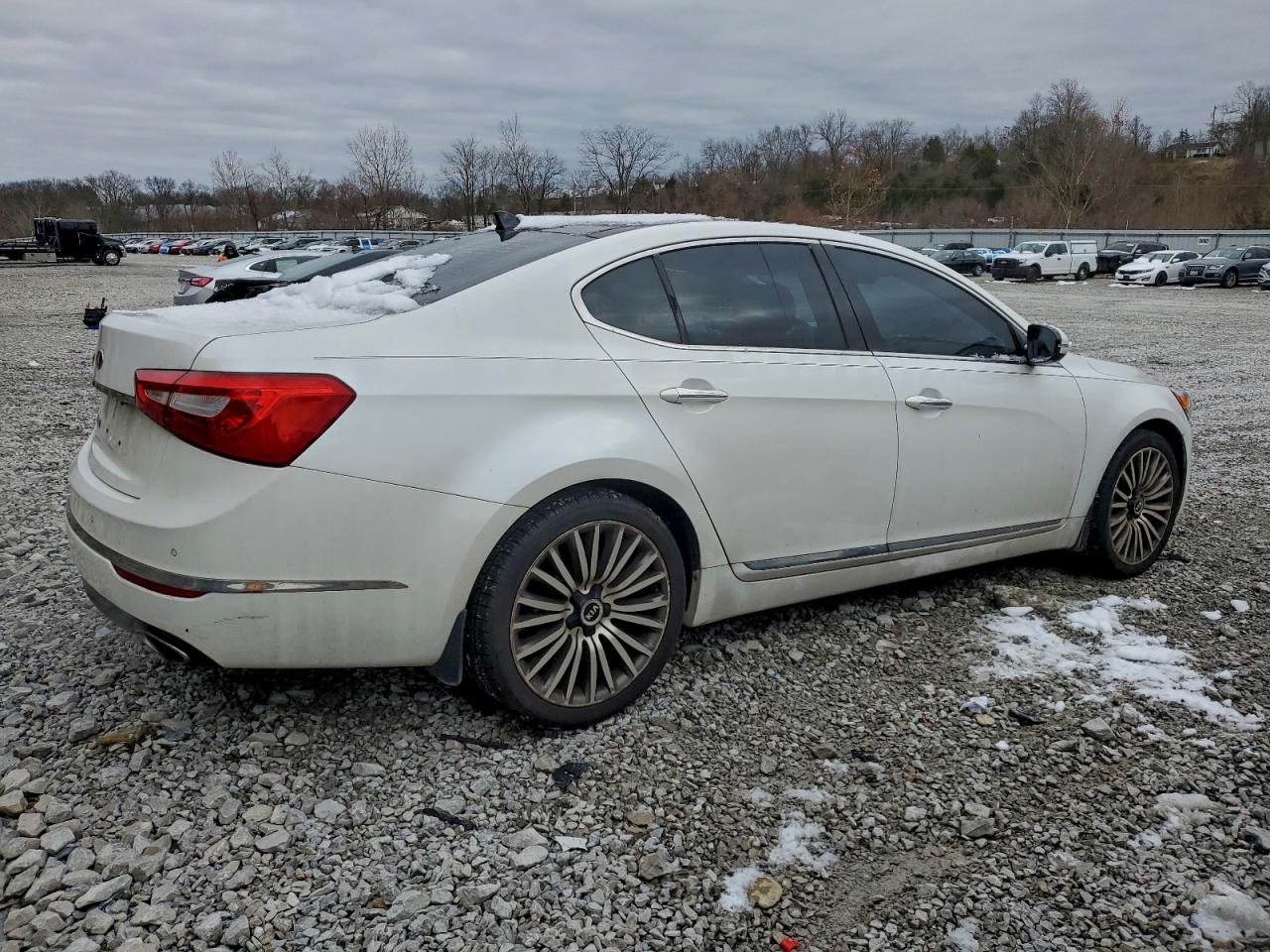 2015 KIA CADENZA PREMIUM photo 3