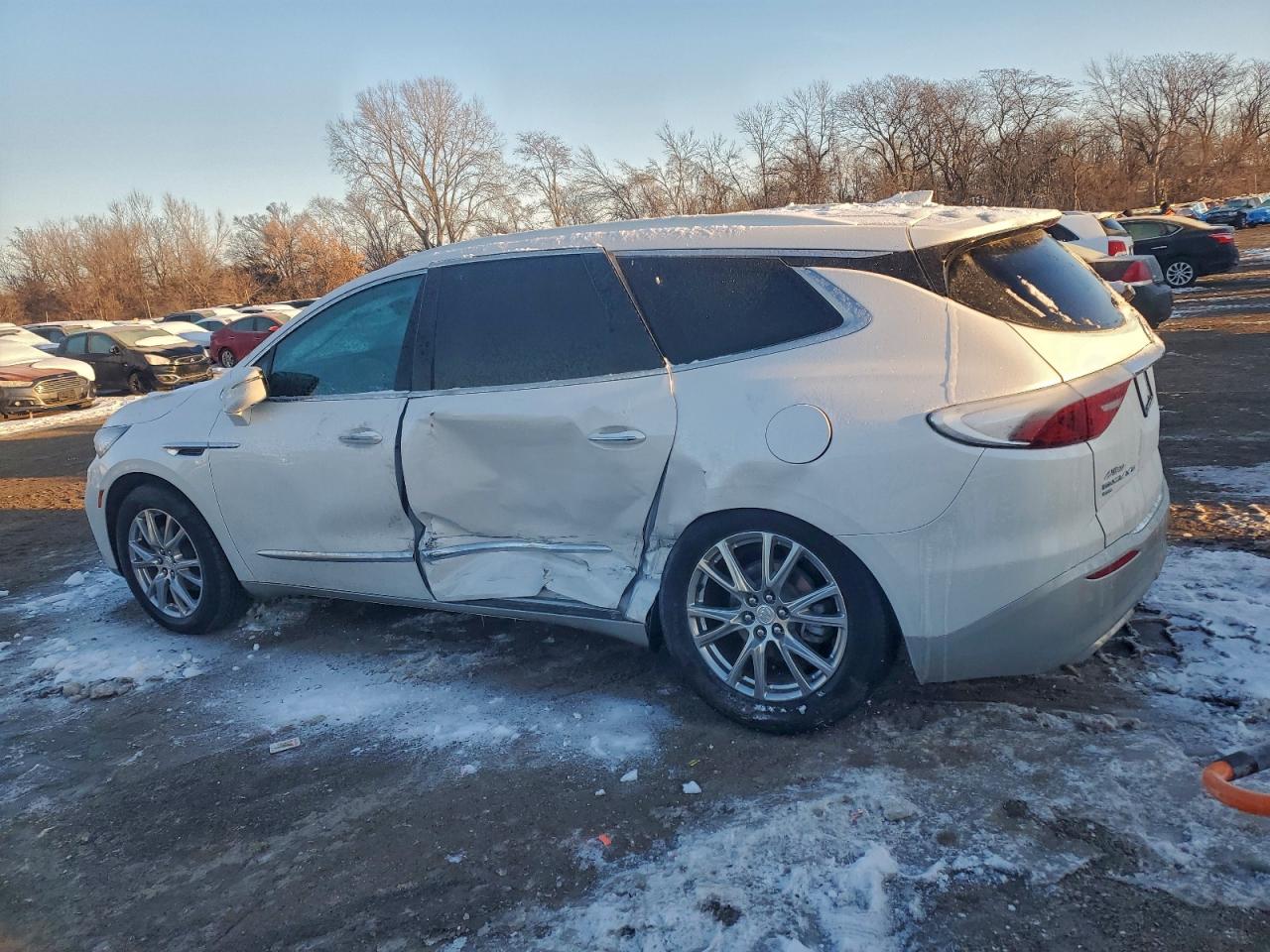2022 BUICK ENCLAVE PREMIUM photo 3