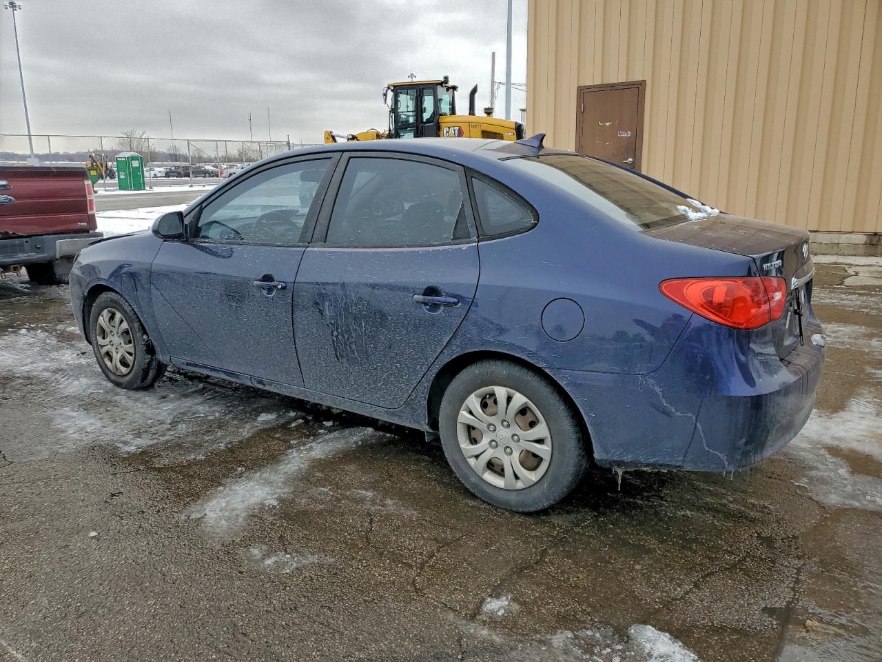 2010 HYUNDAI ELANTRA BLUE photo 2
