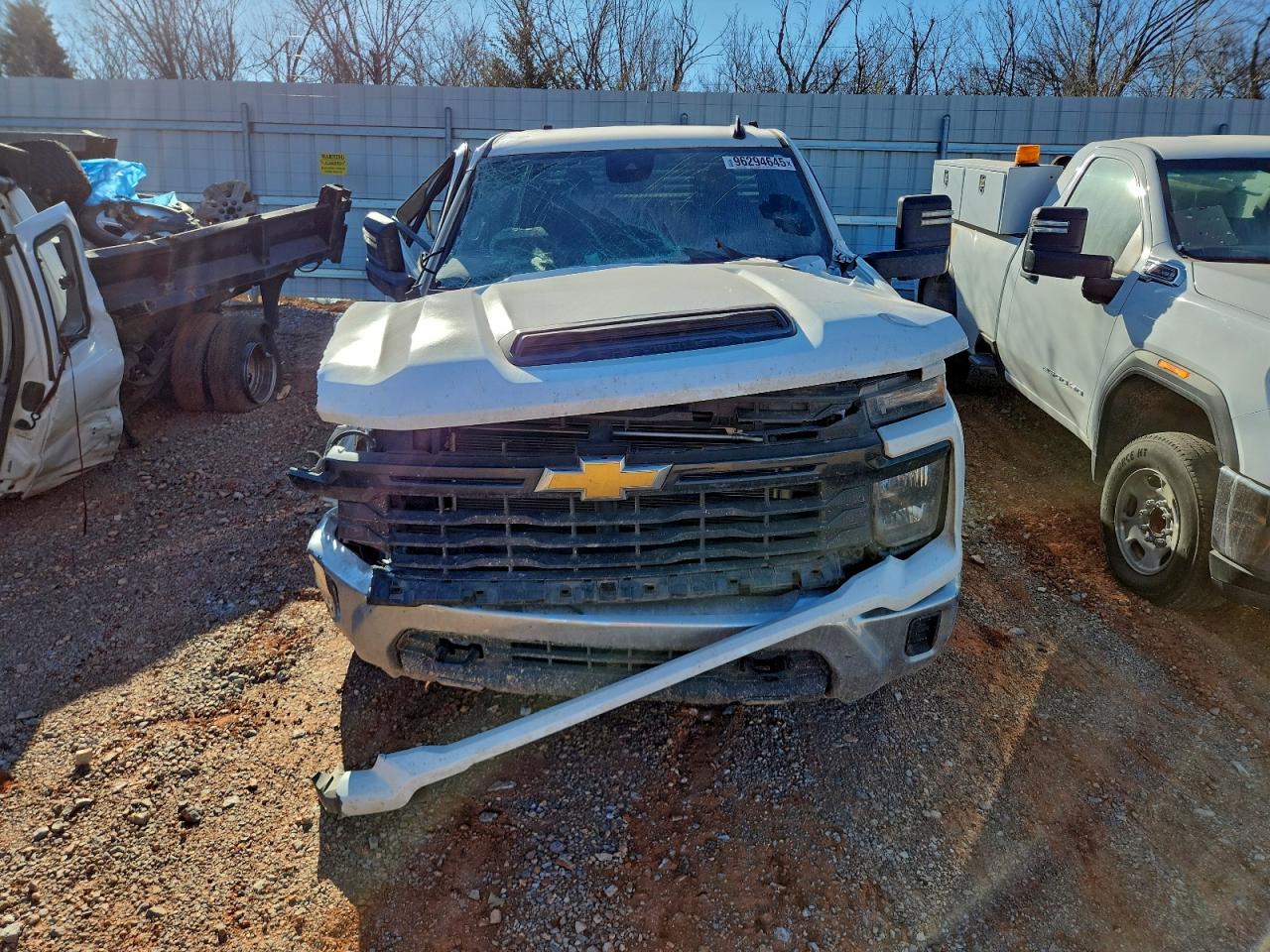 2024 CHEVROLET SILVERADO C2500 HEAVY DUTY photo 5