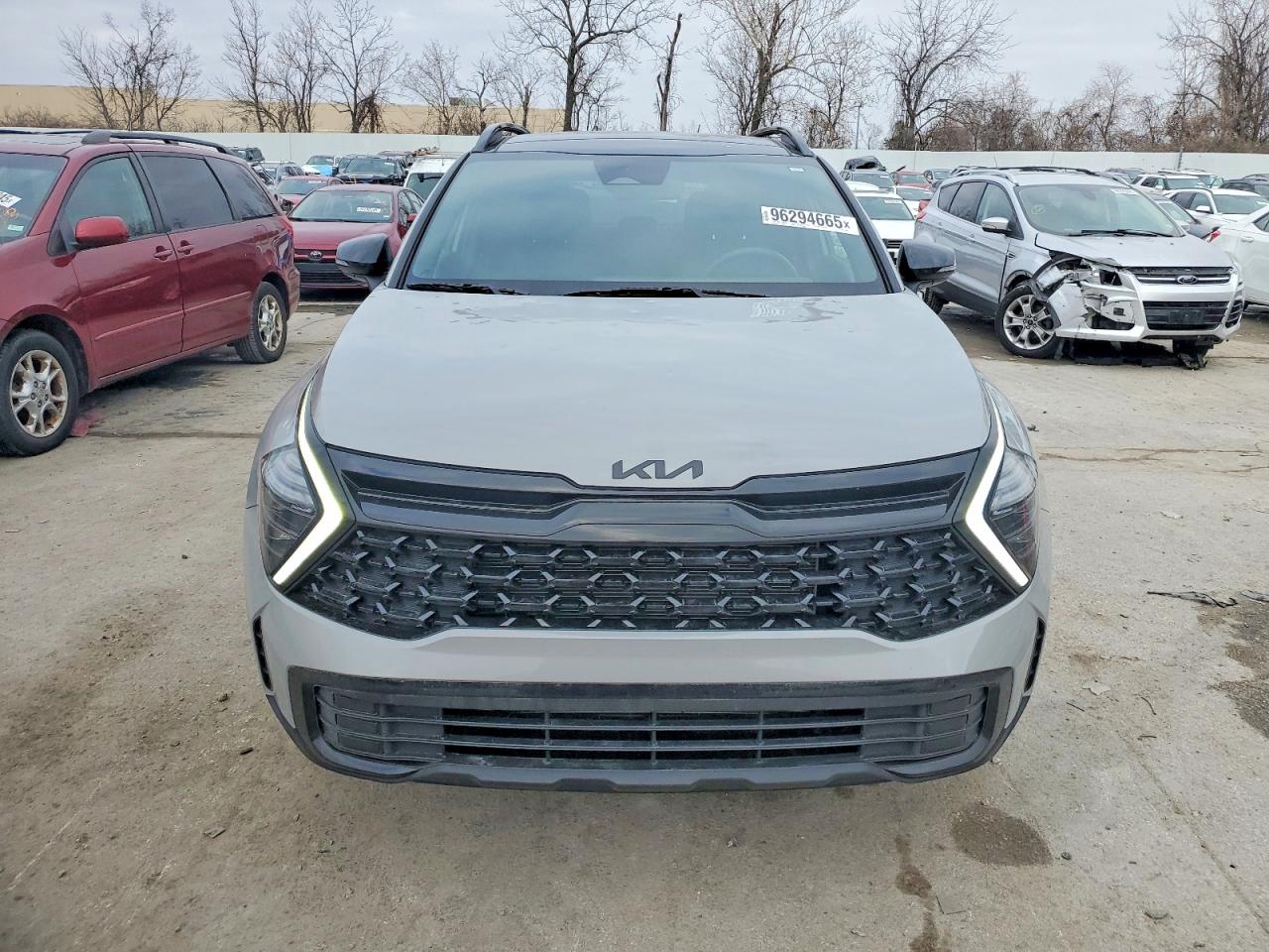 2025 KIA SPORTAGE X LINE photo 5