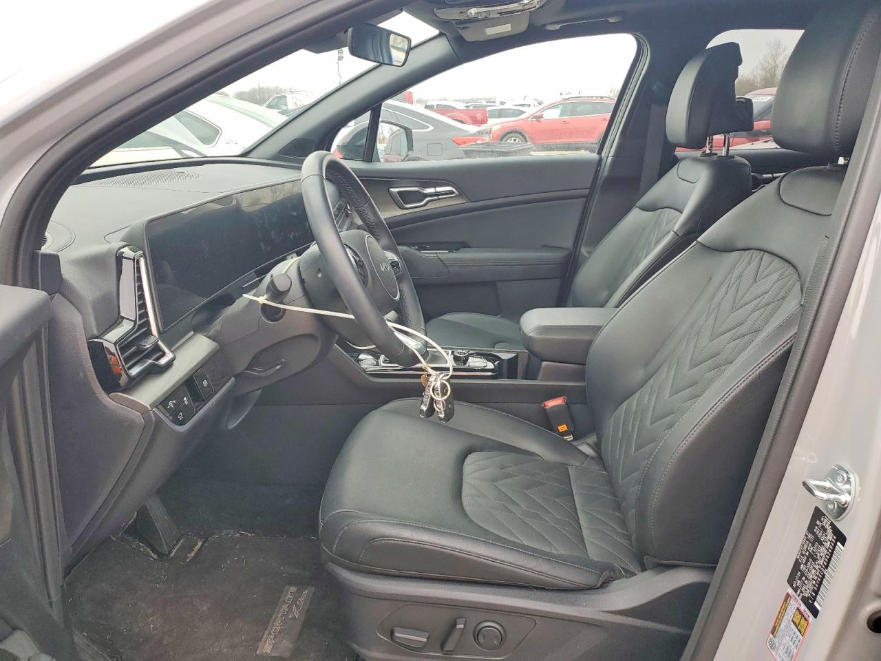 2025 KIA SPORTAGE X LINE photo 7