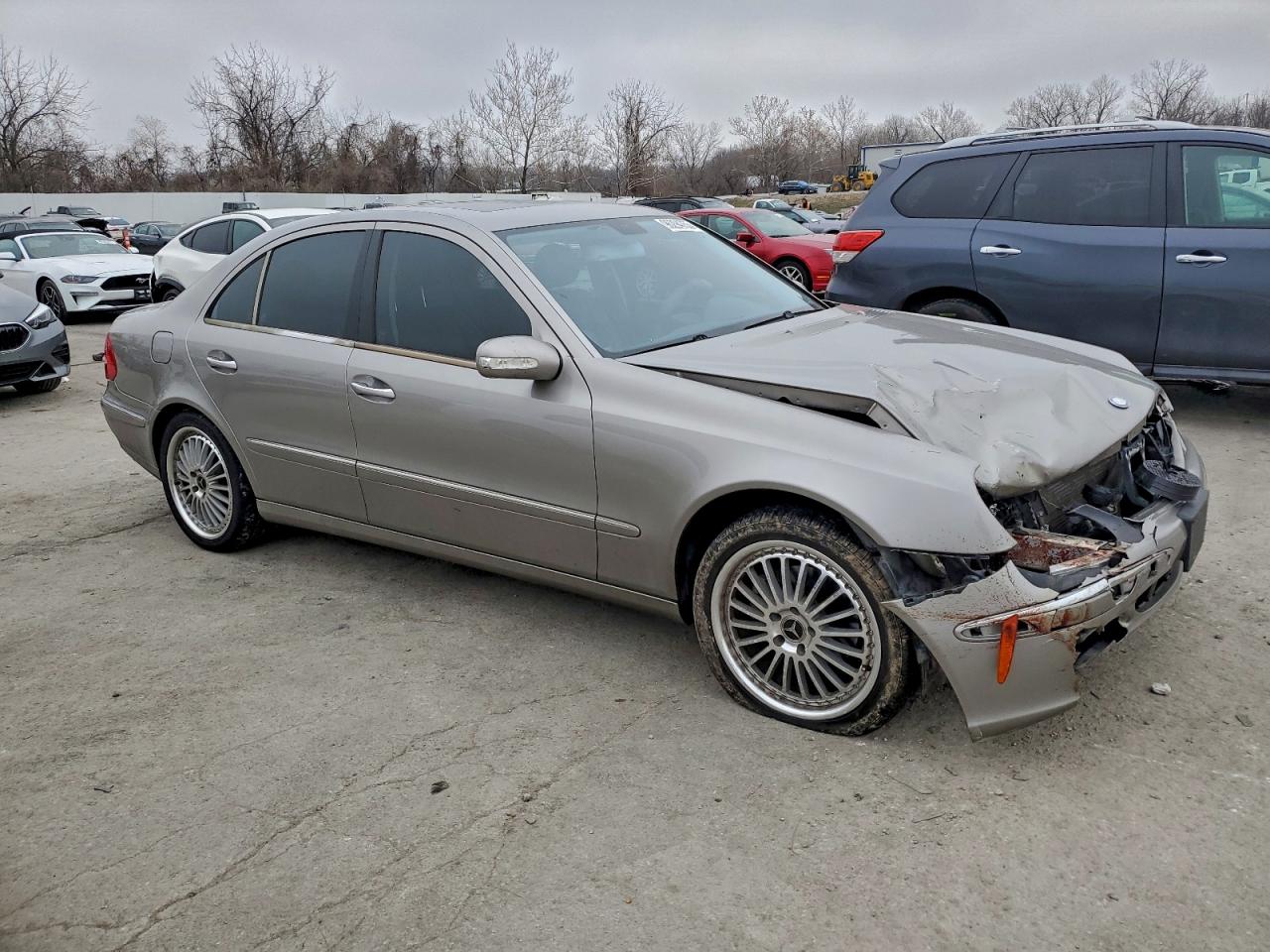 2005 MERCEDES-BENZ E 320 photo 4