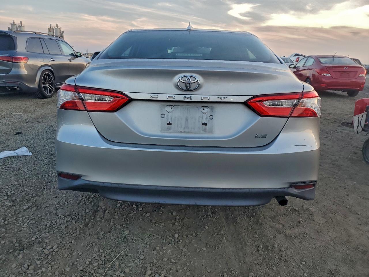 2019 TOYOTA CAMRY L photo 6