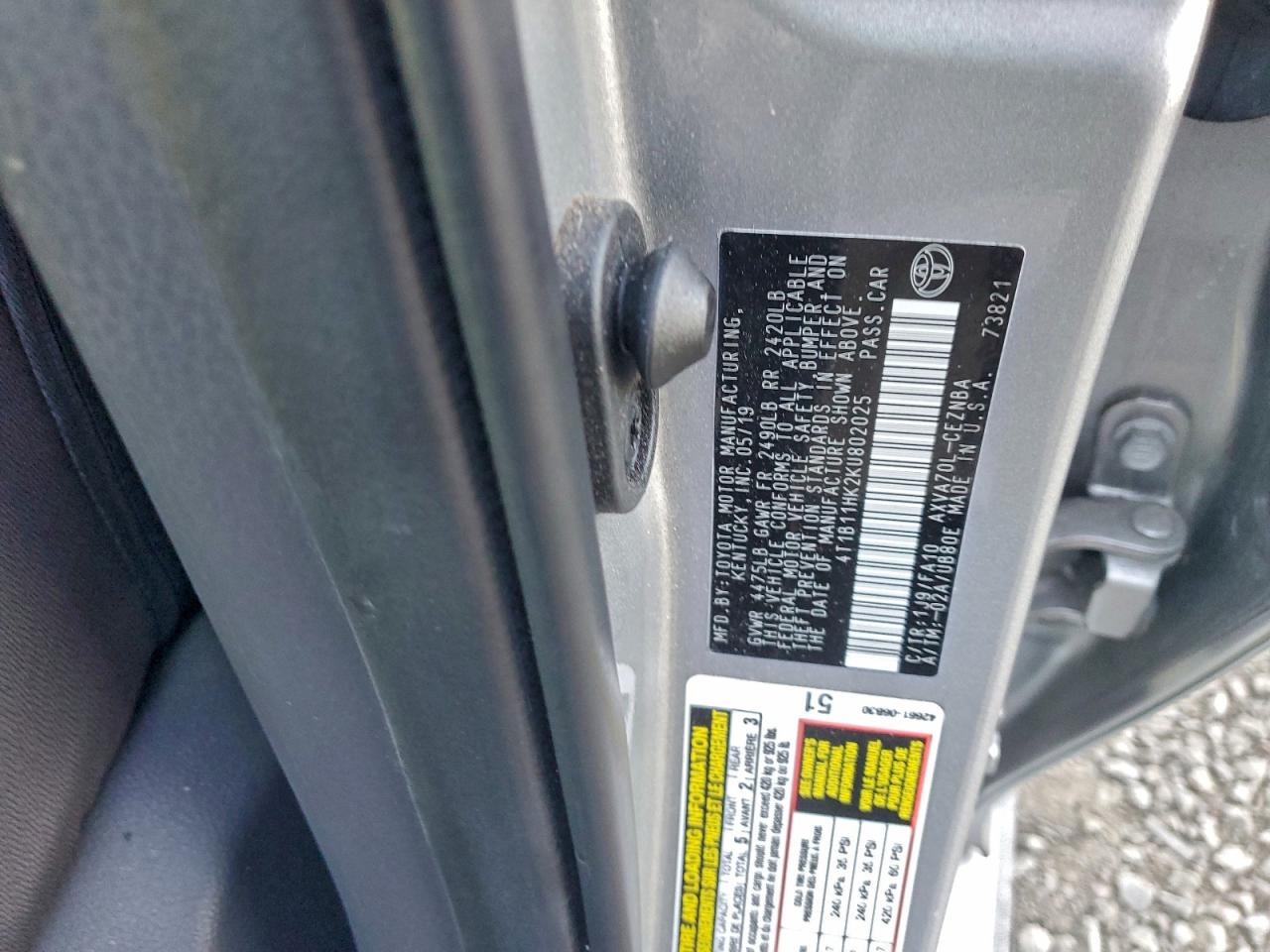 2019 TOYOTA CAMRY L photo 12