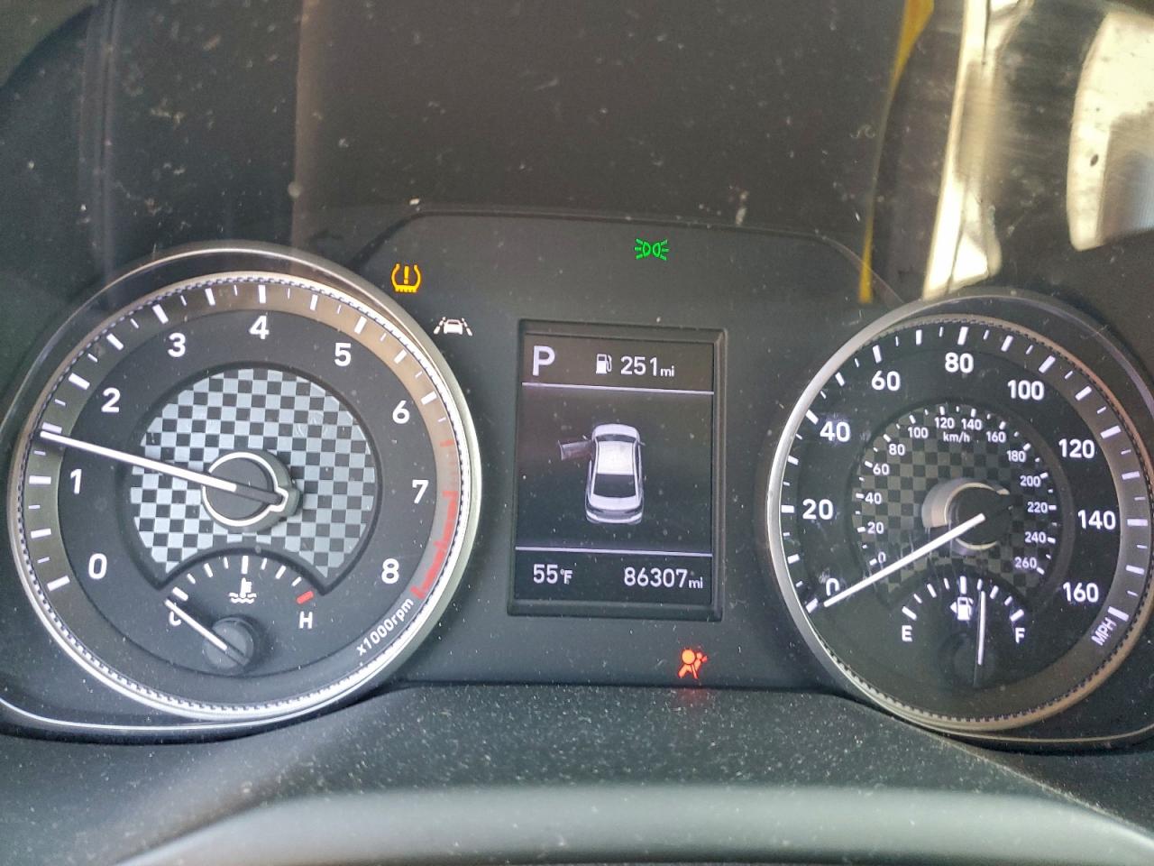 2020 HYUNDAI ELANTRA SE photo 9