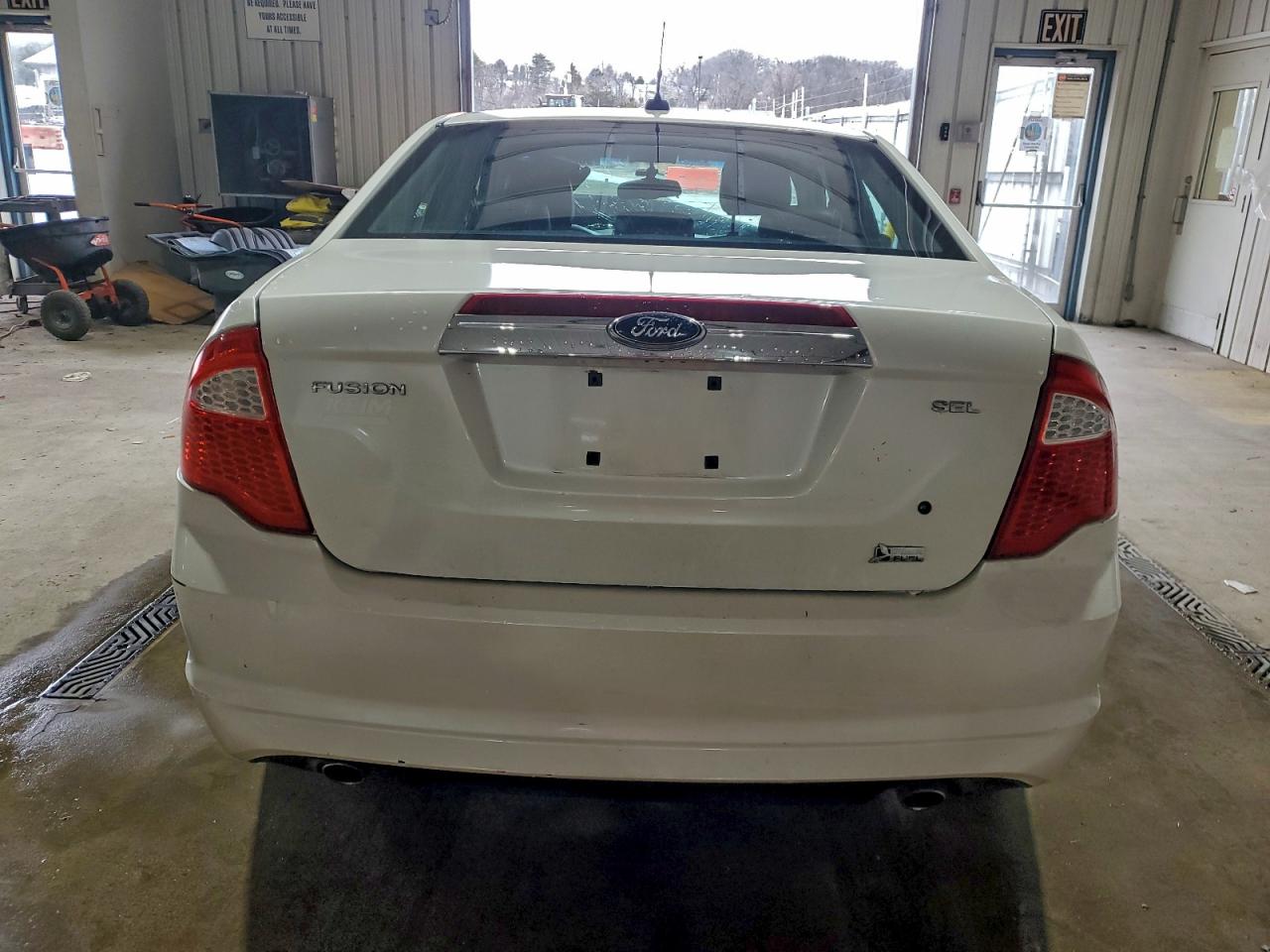 2010 FORD FUSION SEL photo 6
