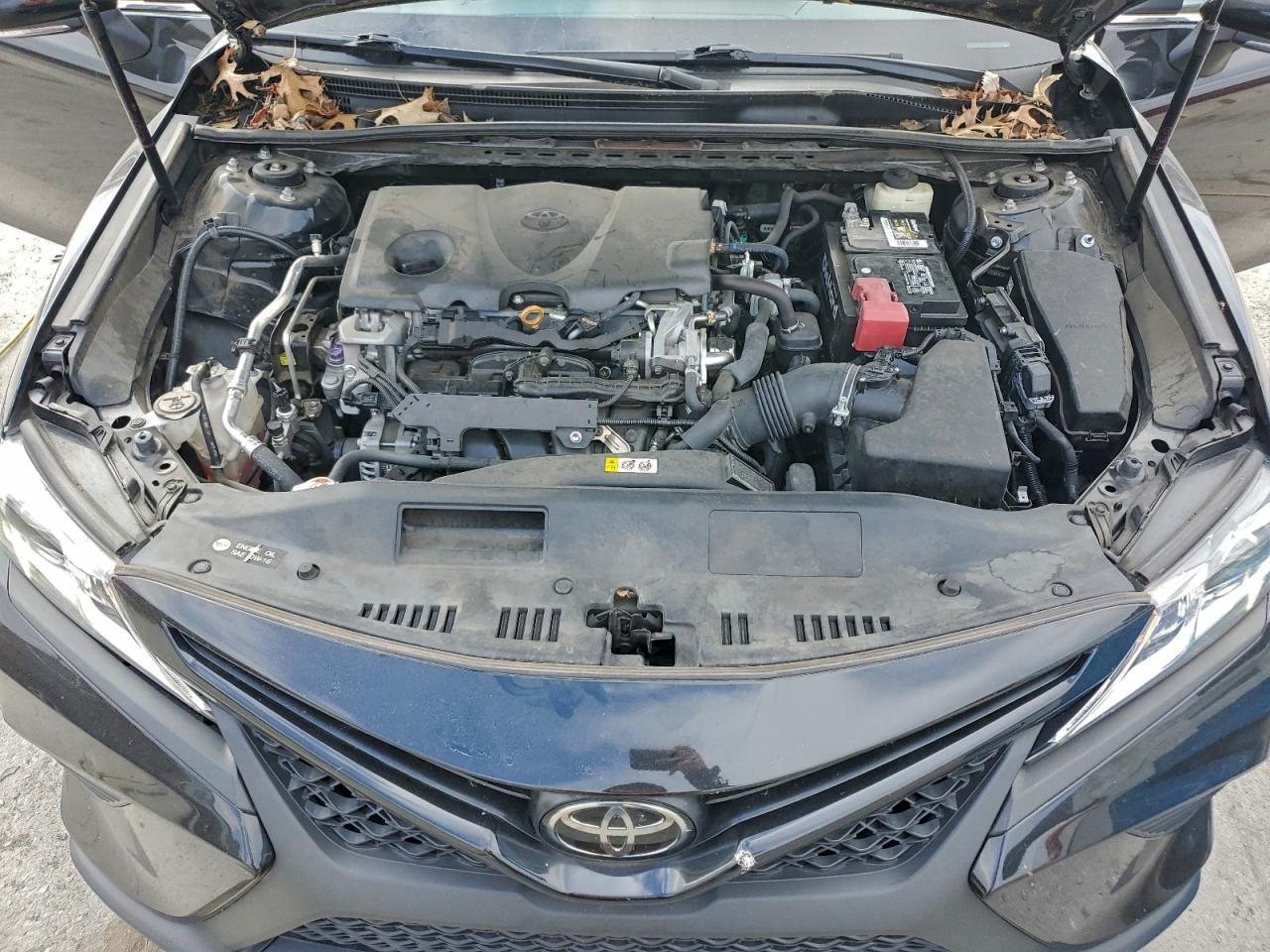 2018 TOYOTA CAMRY L photo 11