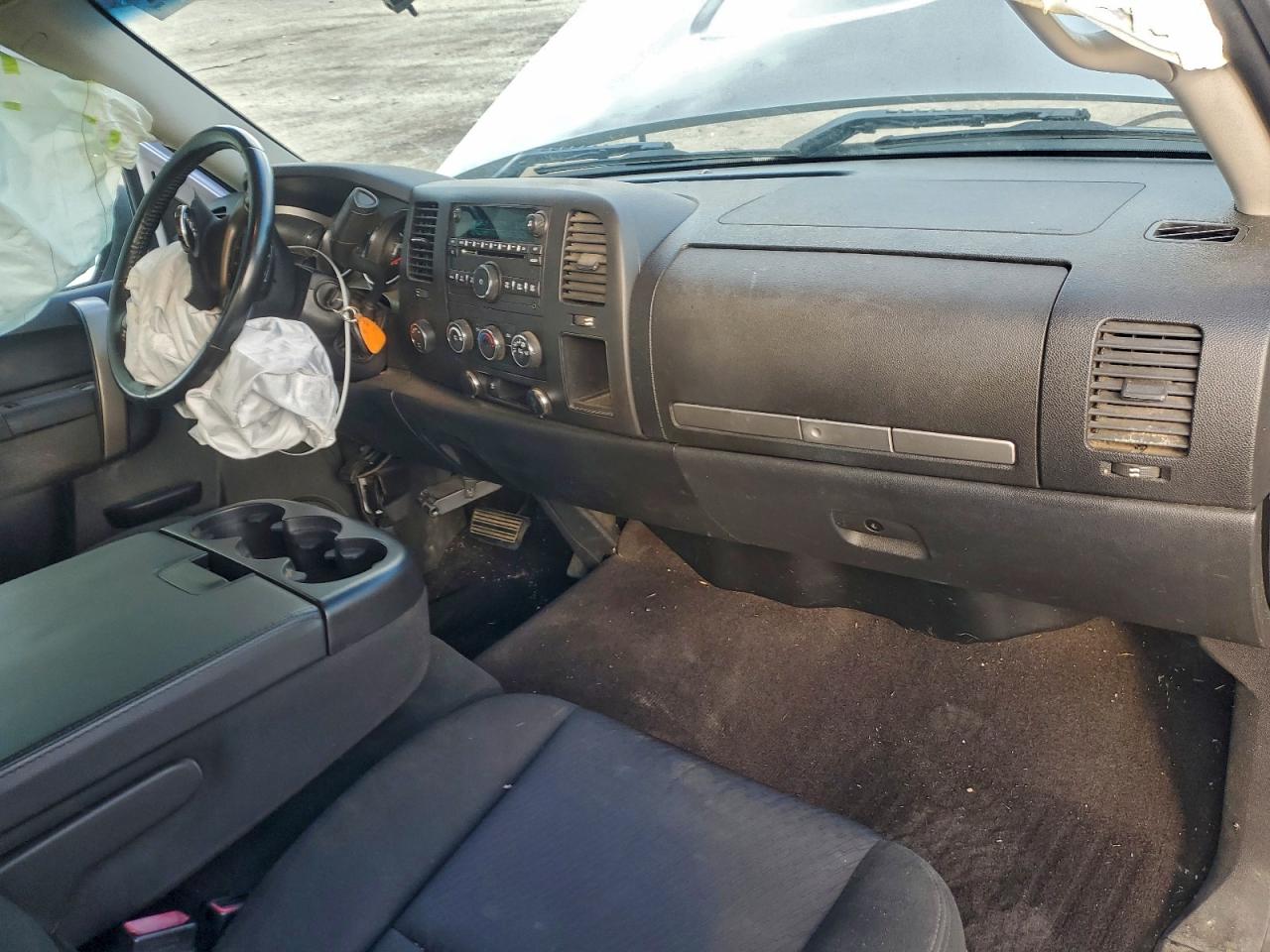2011 GMC SIERRA K1500 SLE photo 8