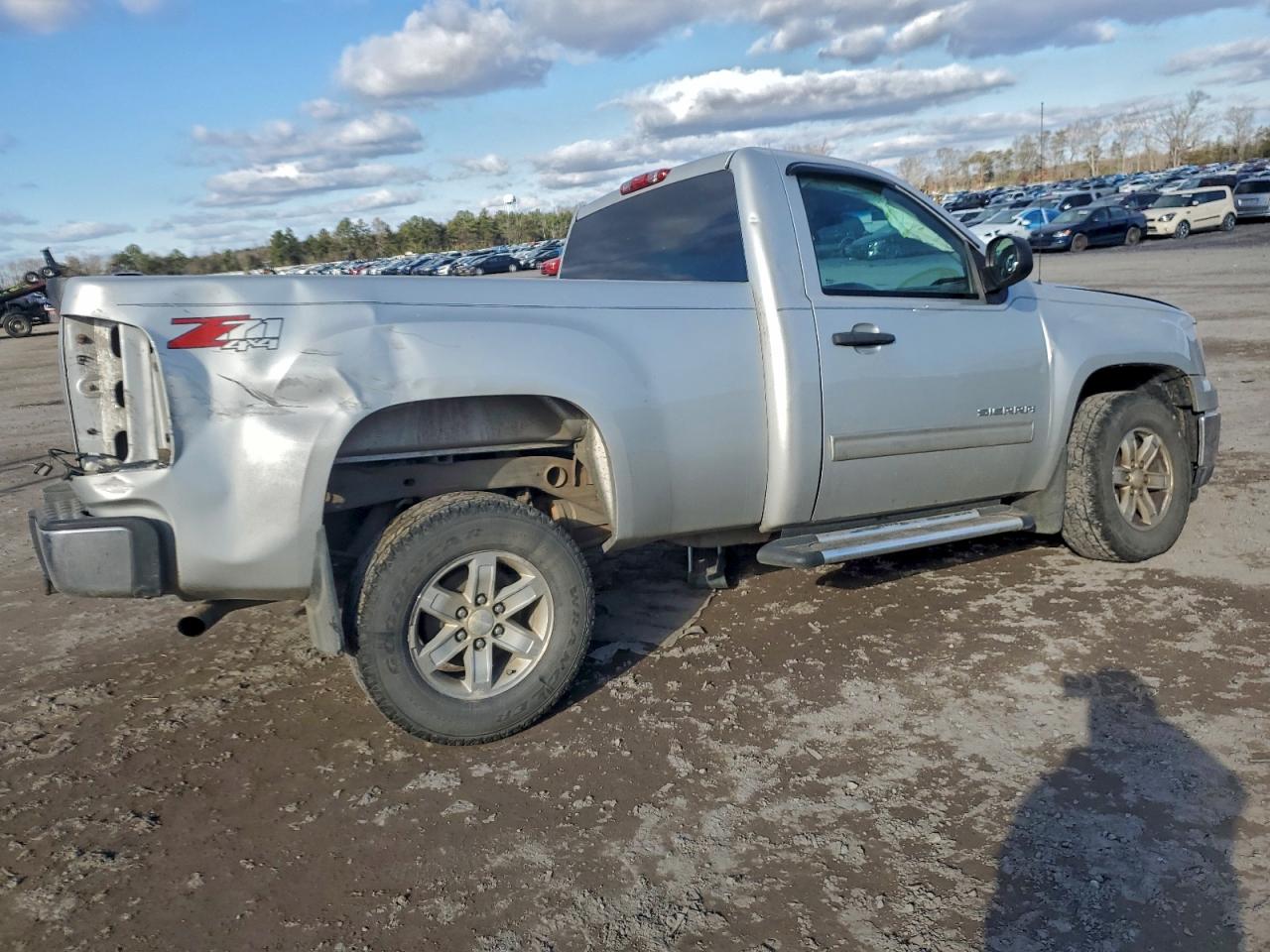 2011 GMC SIERRA K1500 SLE photo 3