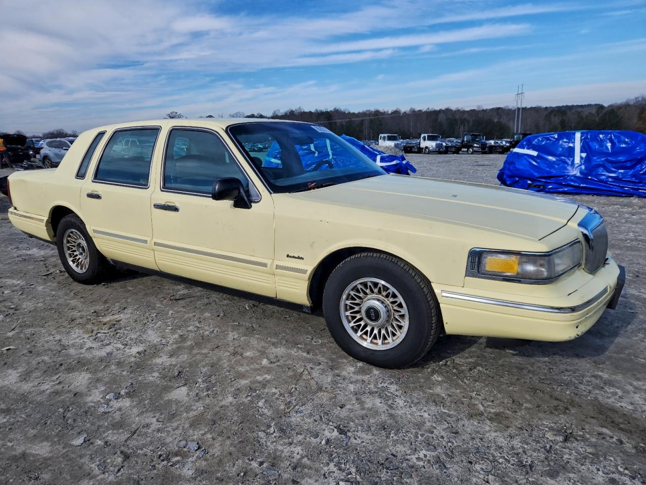 1997 LINCOLN TOWN CAR EXECUTIVE photo 4